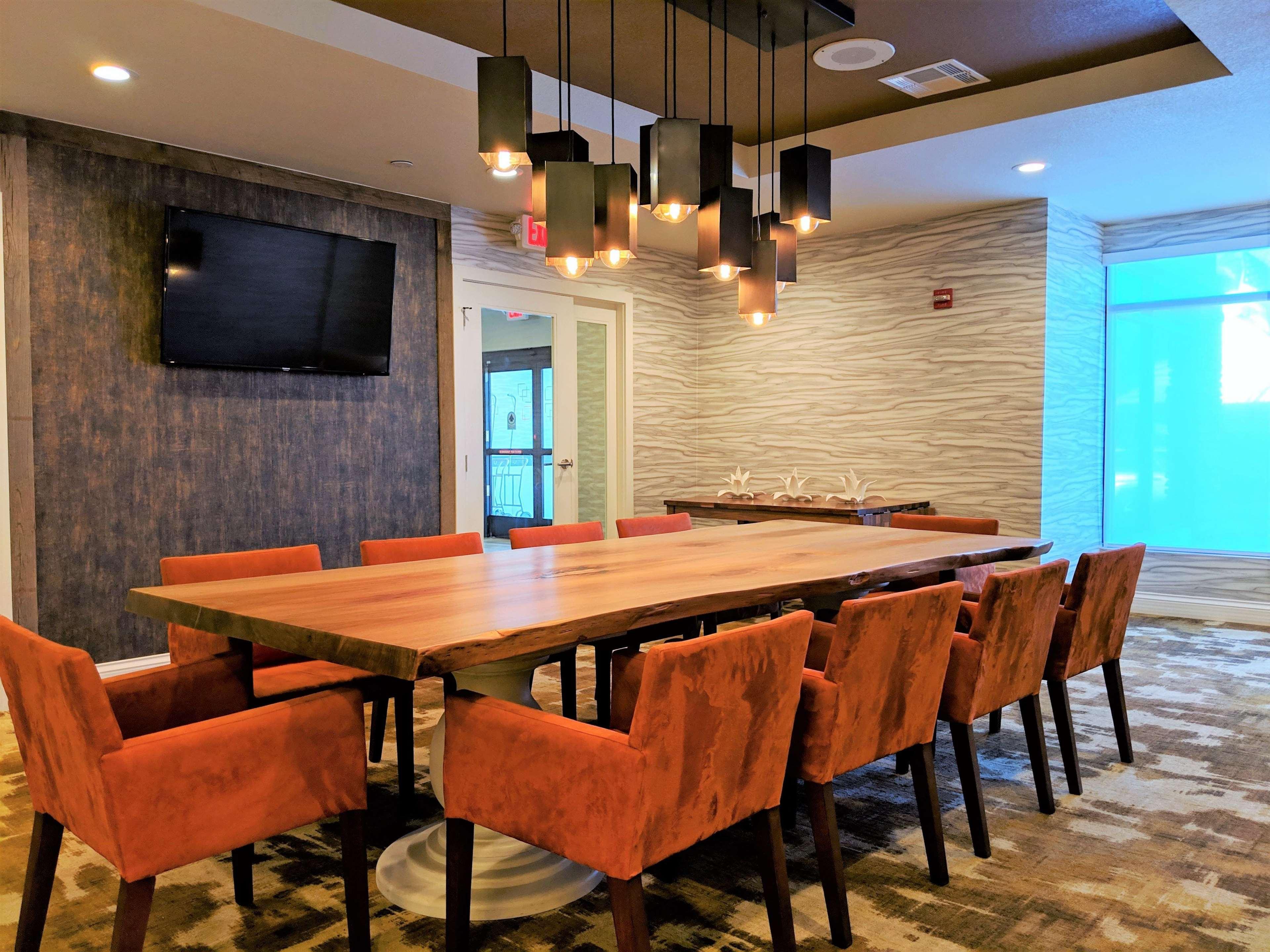 Hilton Garden Inn Phoenix Airport Екстер'єр фото