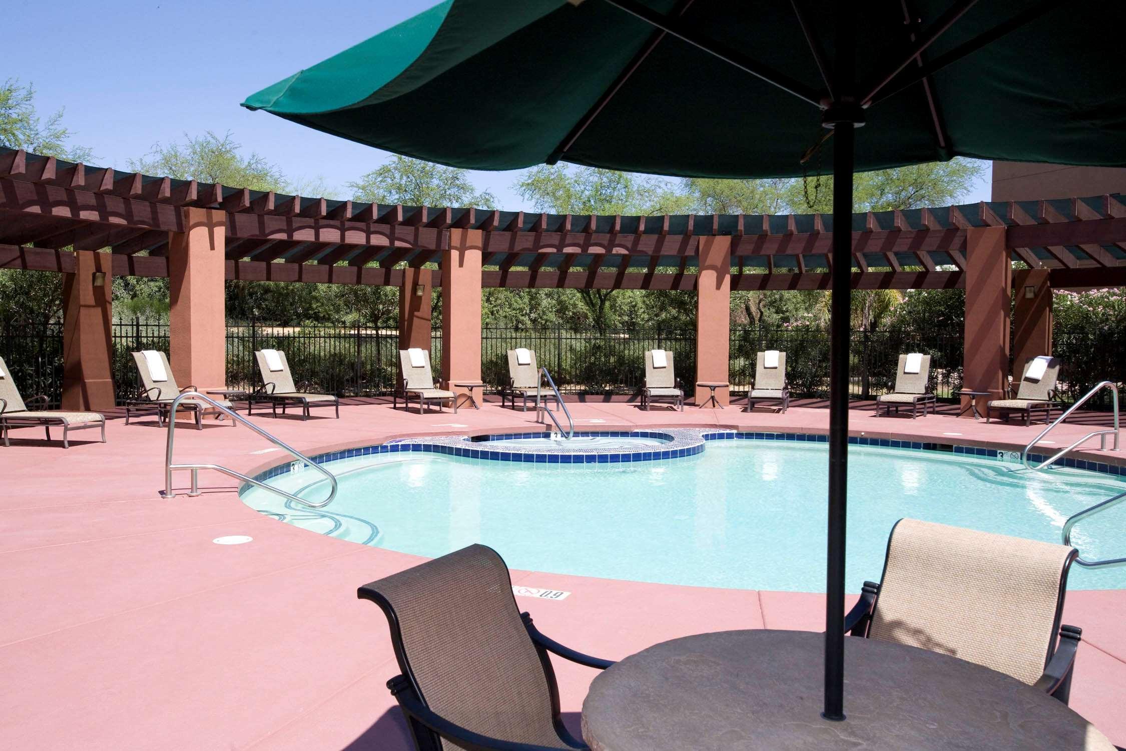 Hilton Garden Inn Phoenix Airport Екстер'єр фото