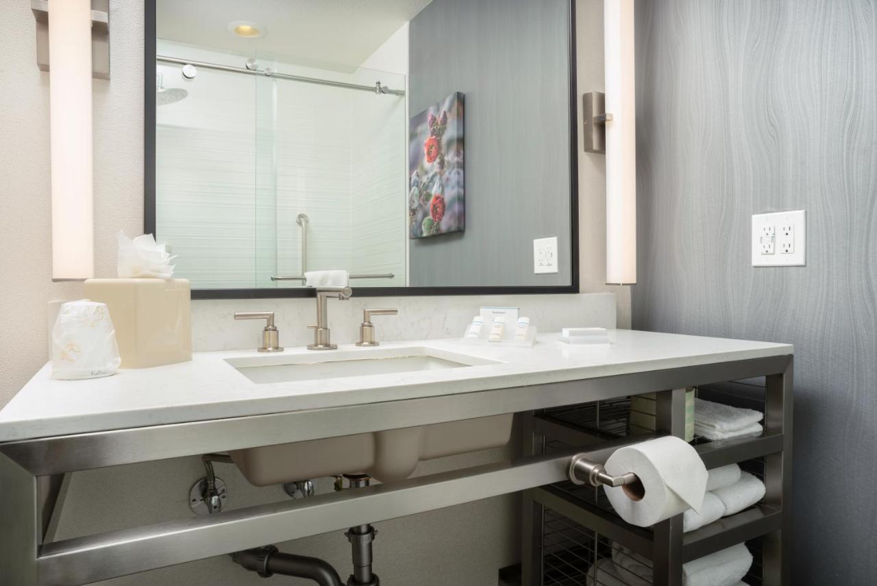 Hilton Garden Inn Phoenix Airport Екстер'єр фото